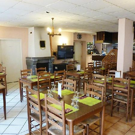 Hotel Restaurant Du Pont-Vieux Saint-Flour  Bagian luar foto
